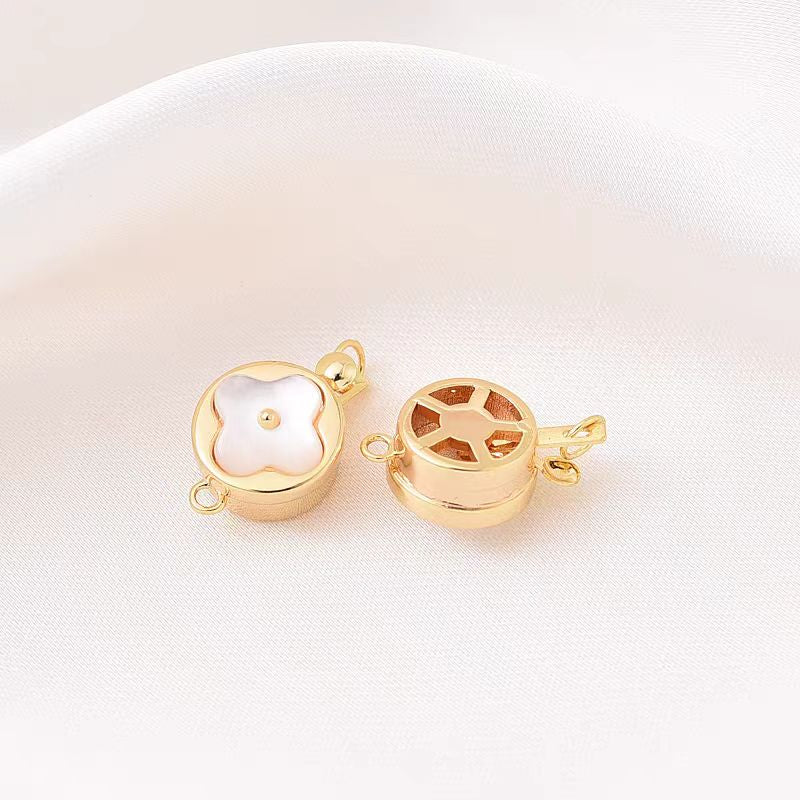 [WG1216] Four Leaf shell Clasp