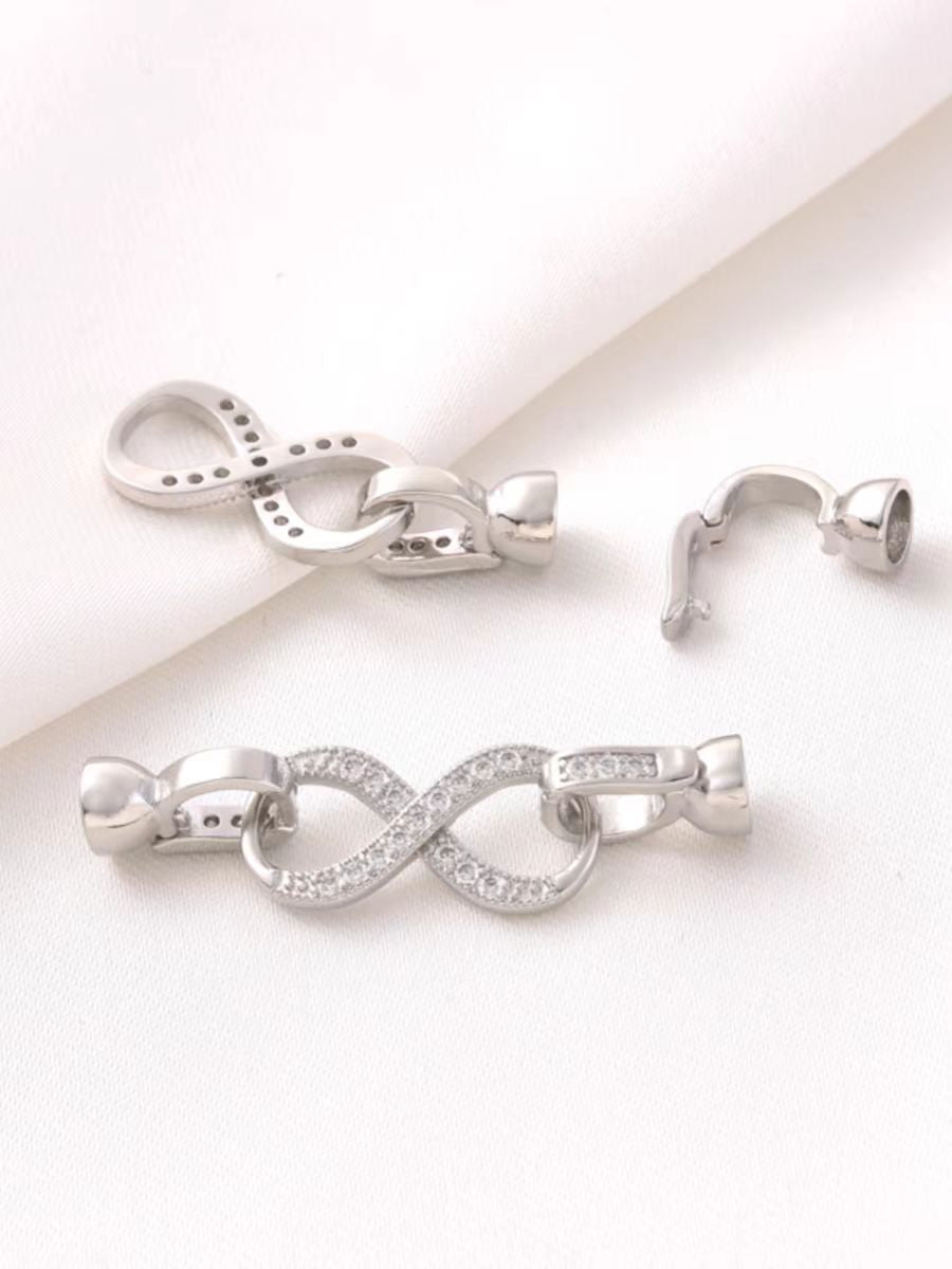 [WG0120] Infinity Clasps with silver and gold color