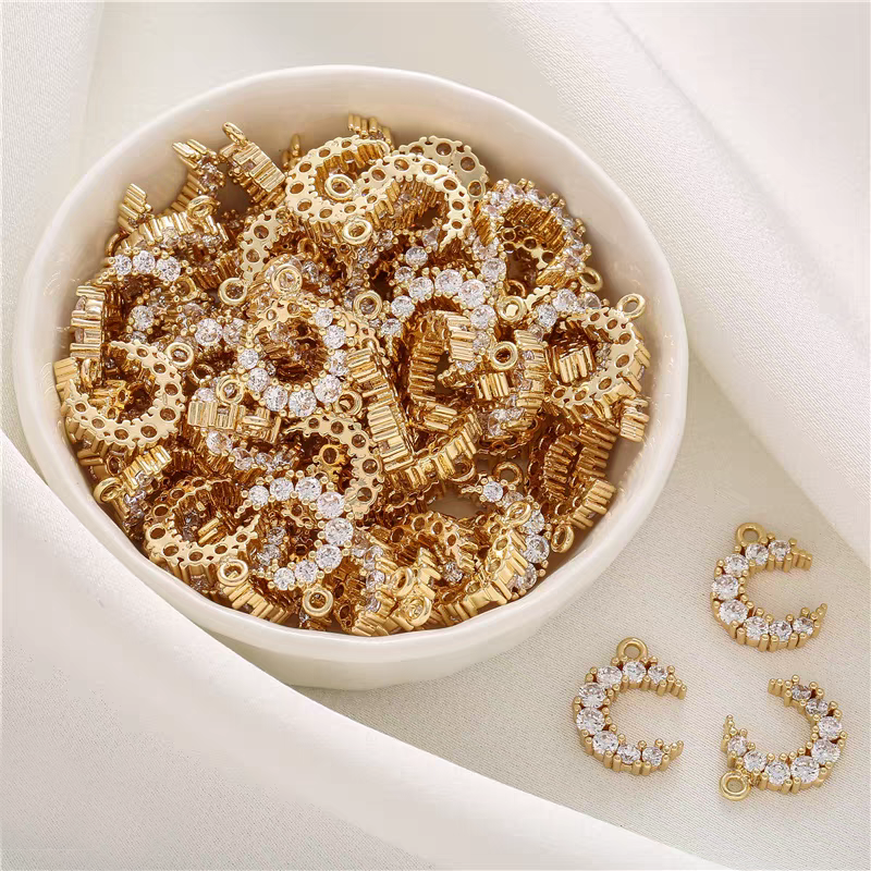 [WG1152] 1pcs Moon spacer charm pendant with white zircon