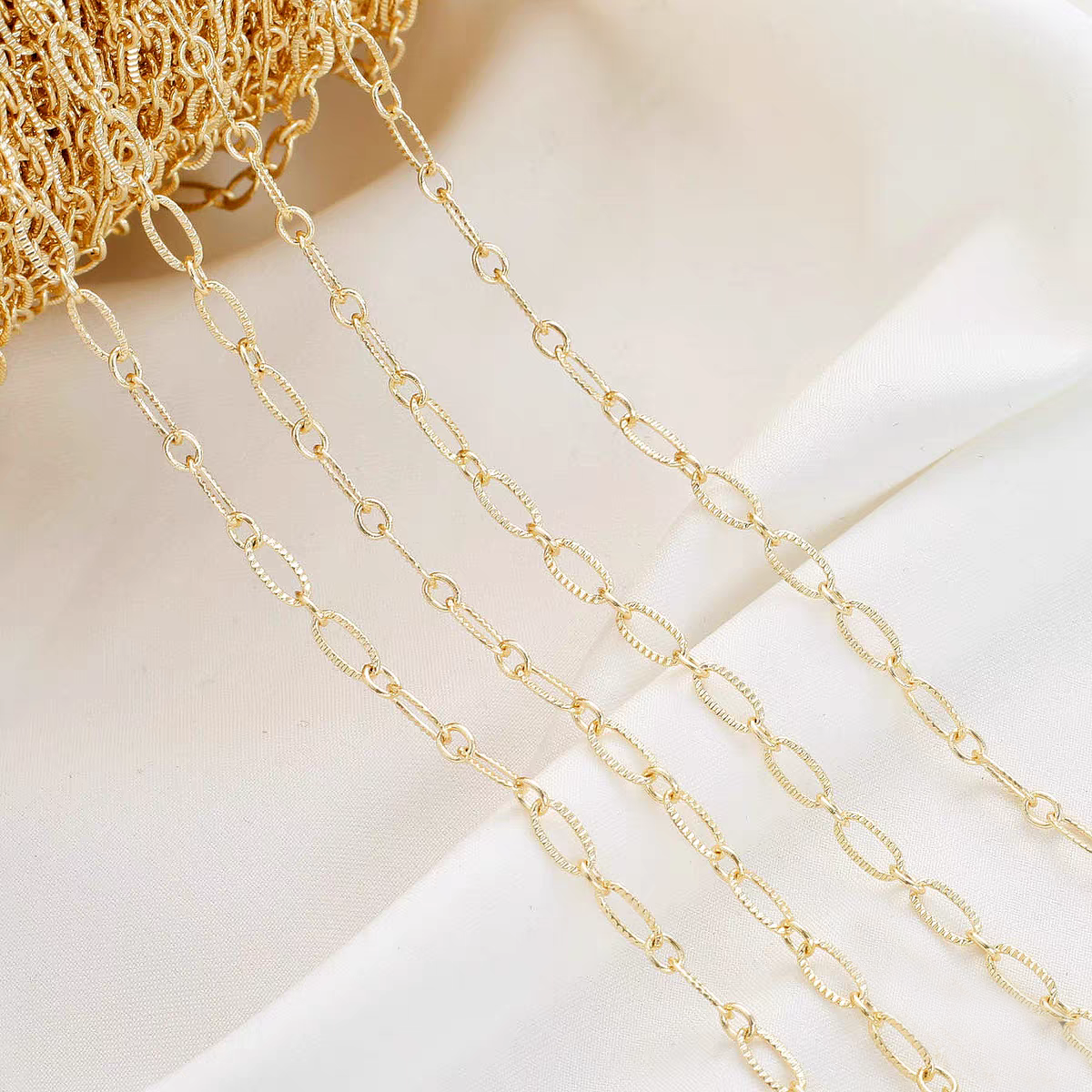 [WG1189] 1M elliptical embossing O Chain for Jewelry diy-Vacuum plating waterproof chain